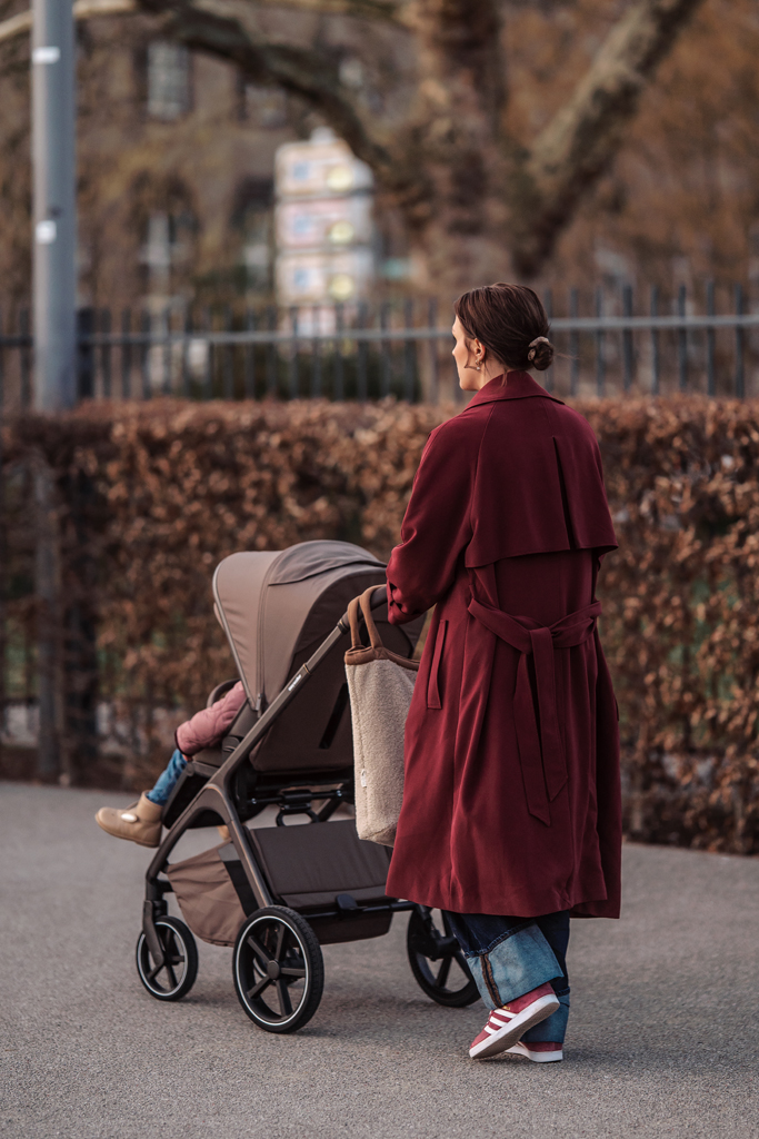 EASYWALKER Kočík kombinovaný Zoey Chestnut Brown + CBX By CYBEX Aton B2 i-Size + základňa - Image 9