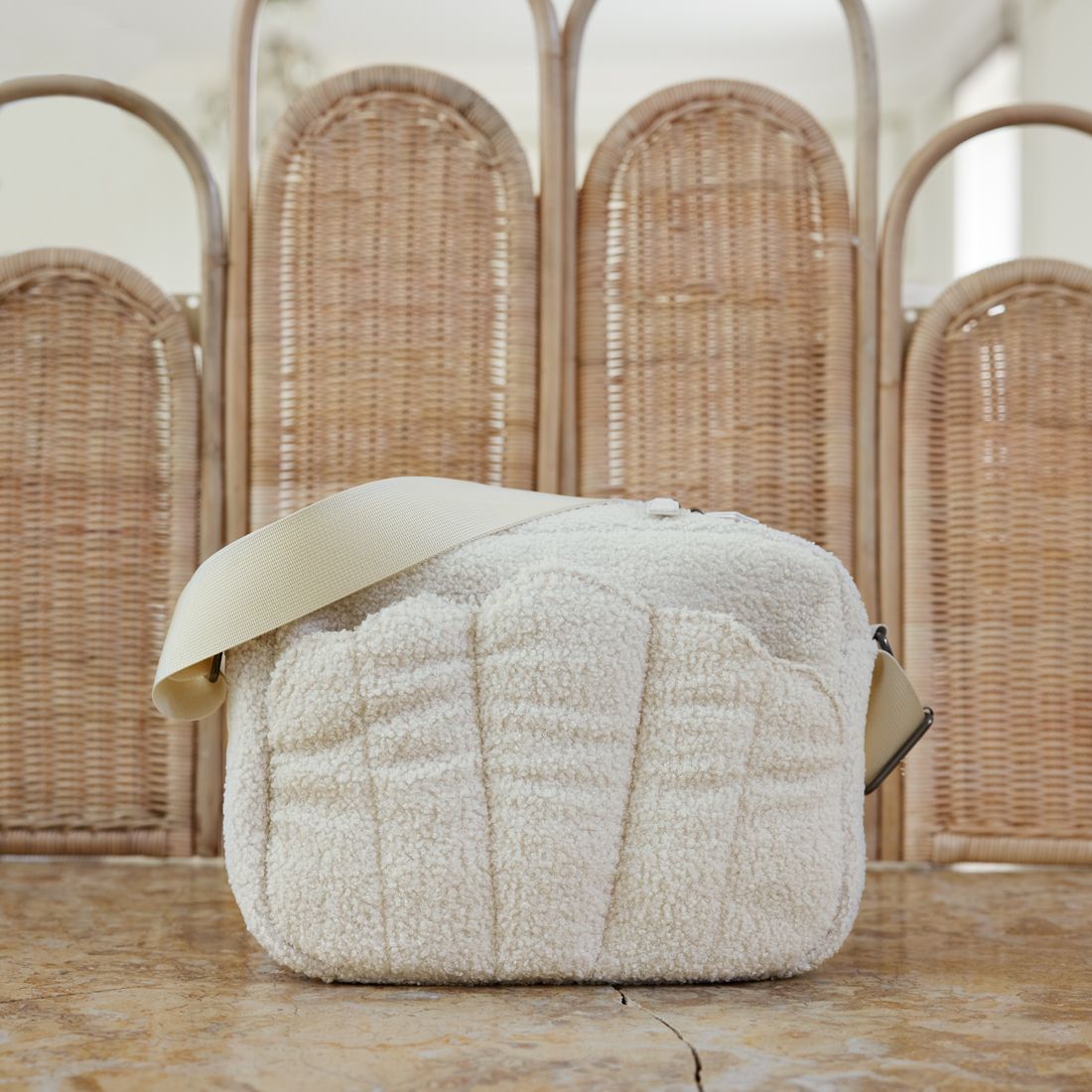 Crossbody Elodie Details - White Bouclé - Image 4